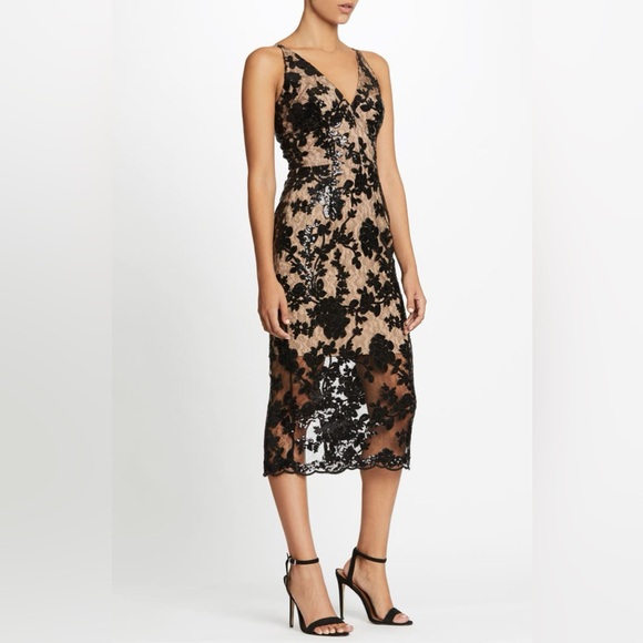 Dress the Population Dresses & Skirts - Dress the Population • Rebecca Floral Lace Midi Dress